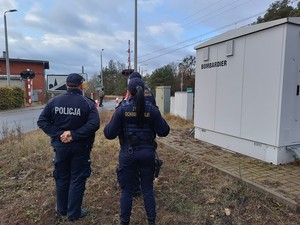 Wspólne działania policjantów i funkcjonariuszy SOK na obszarach kolejowych