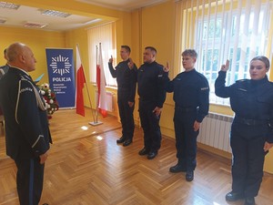 Ślubowanie nowych milickich policjantów