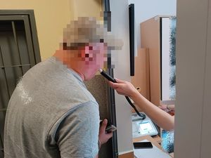 Zatrzymany kierowca w trakcie badania stanu trzeźwości