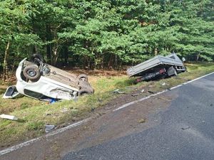 Uszkodzone pojazdy biorące udział w wypadku drogowym