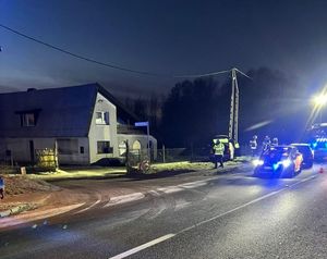 Niebezpieczny manewr wyprzedzania na DK-15 w Cieszkowie