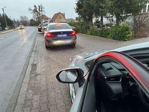 Dwukrotne złamanie sądowego zakazu prowadzenia pojazdów jednego dnia – stanowcza reakcja policjanta