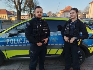 „POMAGAMY I CHRONIMY” – zaginiony 16-latek odnaleziony dzięki szybkiej reakcji milickich policjantów