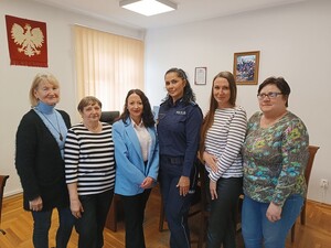 Panie w trakcie spotkania w Komendzie Powiatowej Policji w Miliczu