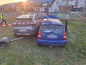 Uszkodzone pojazdy biorące udział w zdarzeniu drogowym