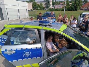 Wizyta młodych gości w Posterunku Policji w Krośnicach