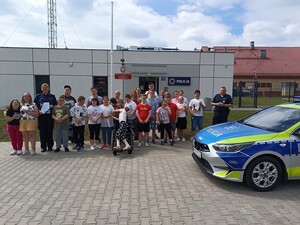 Wizyta młodych gości w Posterunku Policji w Krośnicach