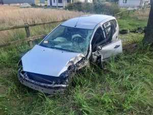 Wypadek na drodze w pobliżu miejscowości Stara Huta